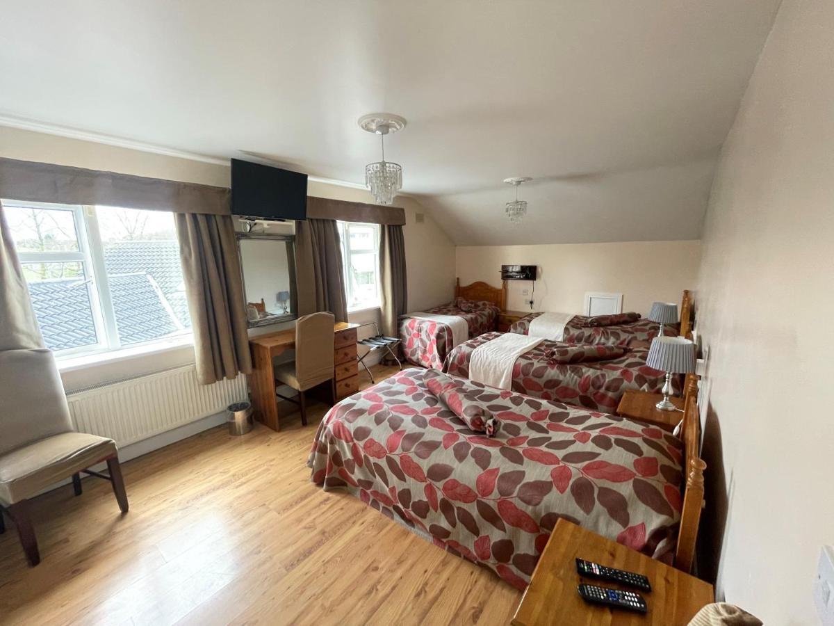 Goldendawn Guest House Ситиуест Екстериор снимка