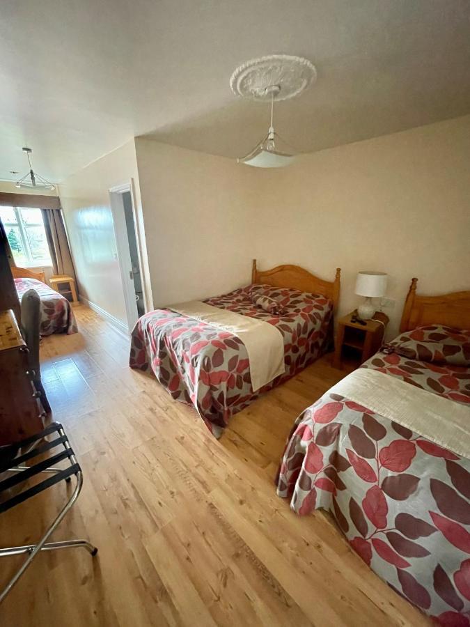Goldendawn Guest House Ситиуест Екстериор снимка